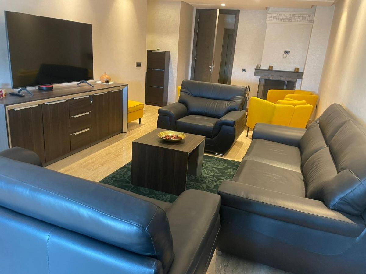 Appartement Haut Standing Proche Gare Casa Voyageur Casablanca Ngoại thất bức ảnh
